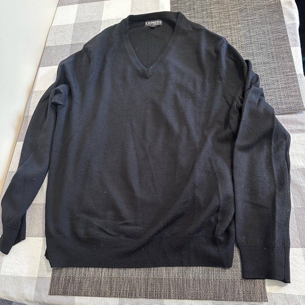 Express Mens Wool V-neck Sweater Black sz L Large